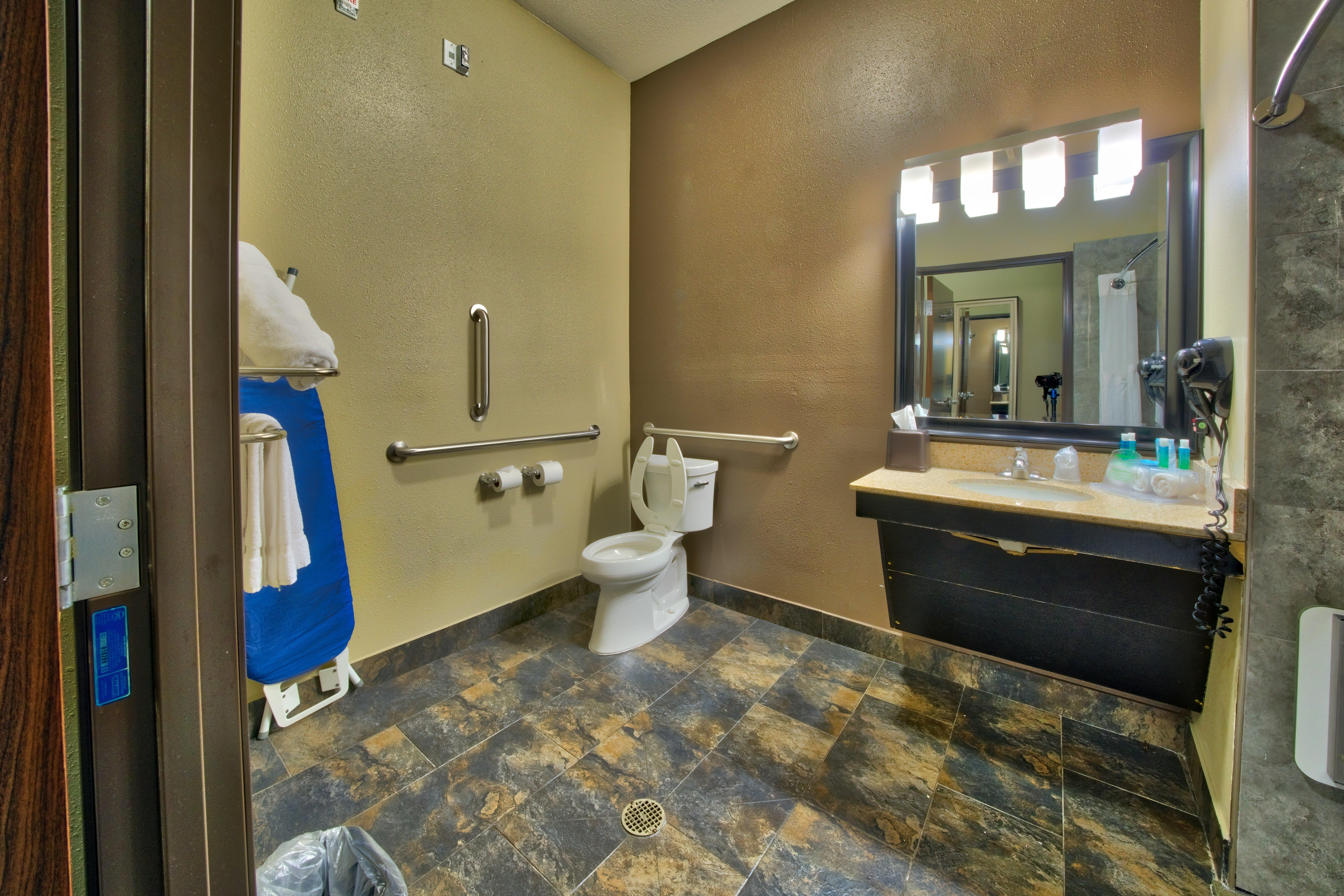 Holiday Inn Express And Suites Lubbock South By Ihg מראה חיצוני תמונה
