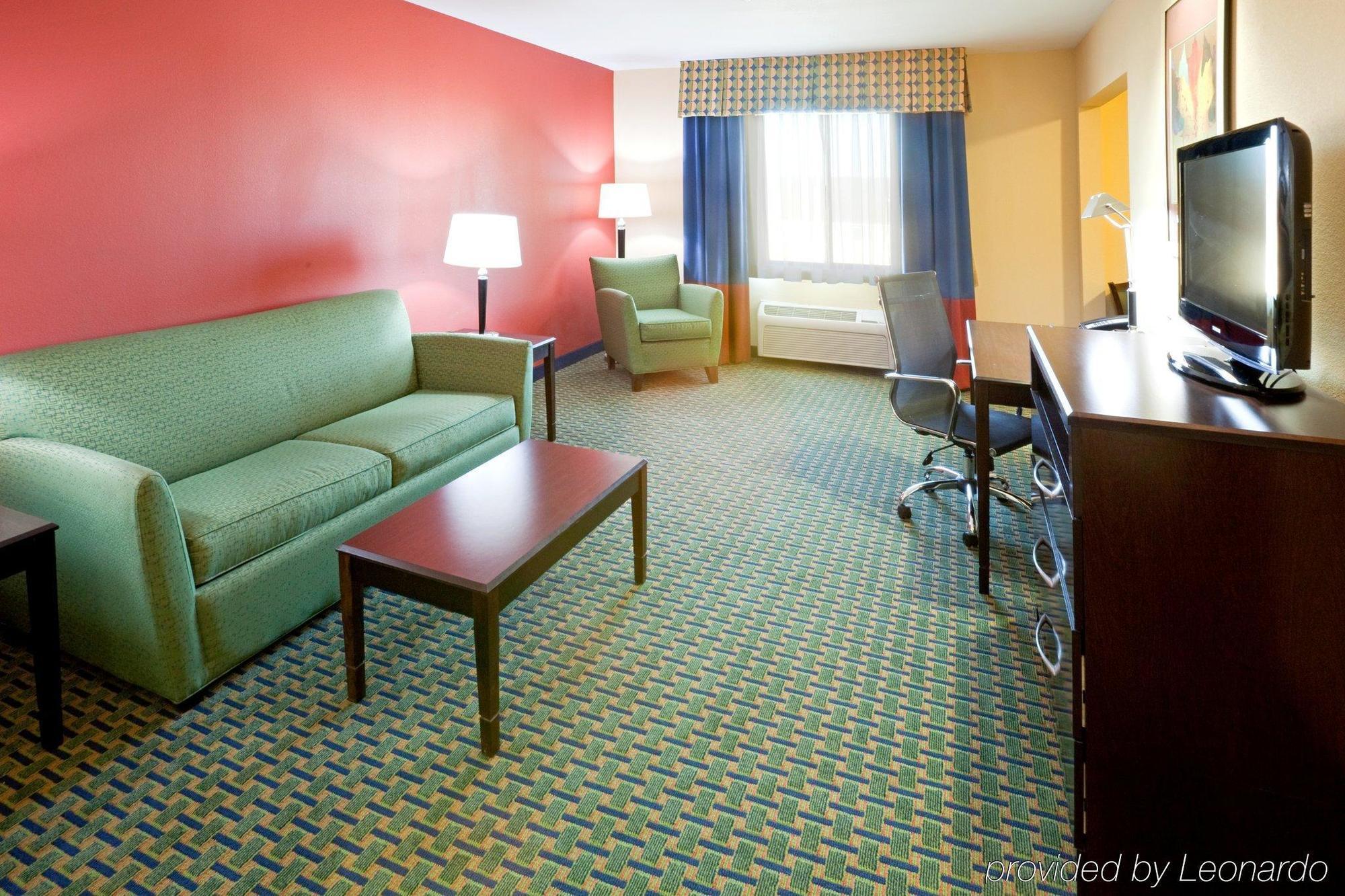 Holiday Inn Express And Suites Lubbock South By Ihg מראה חיצוני תמונה