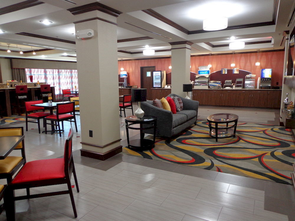Holiday Inn Express And Suites Lubbock South By Ihg מראה חיצוני תמונה